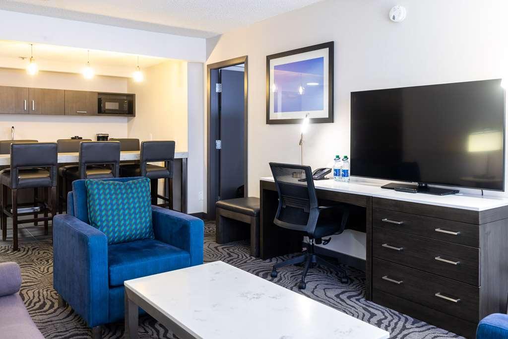 Doubletree By Hilton Calgary North Hotel Phòng bức ảnh