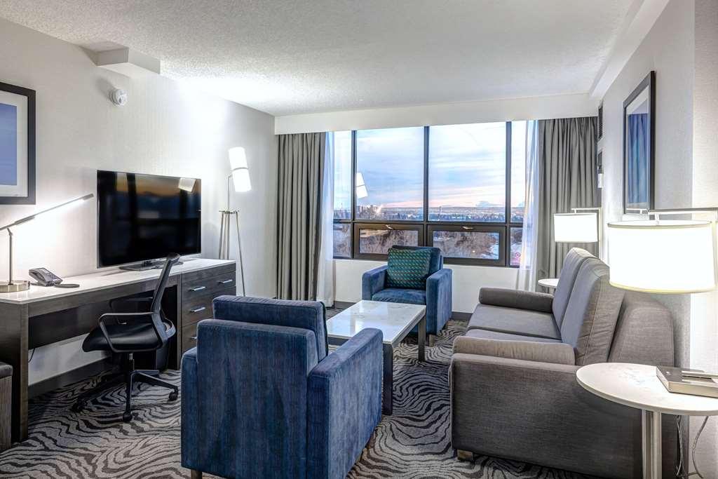 Doubletree By Hilton Calgary North Hotel Phòng bức ảnh